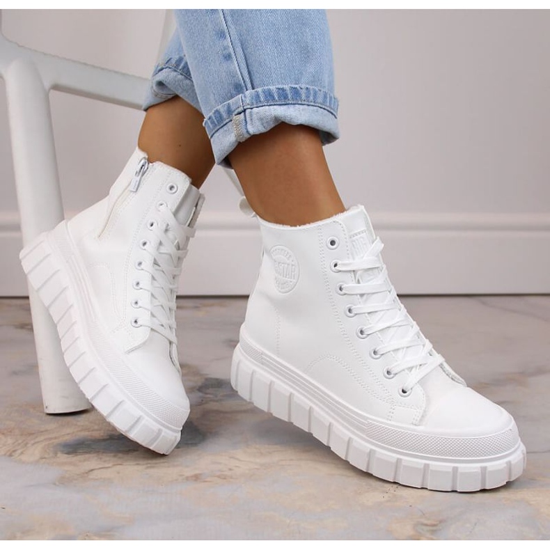 Botas plataforma com cadarço Big Star W INT1920A branco 1