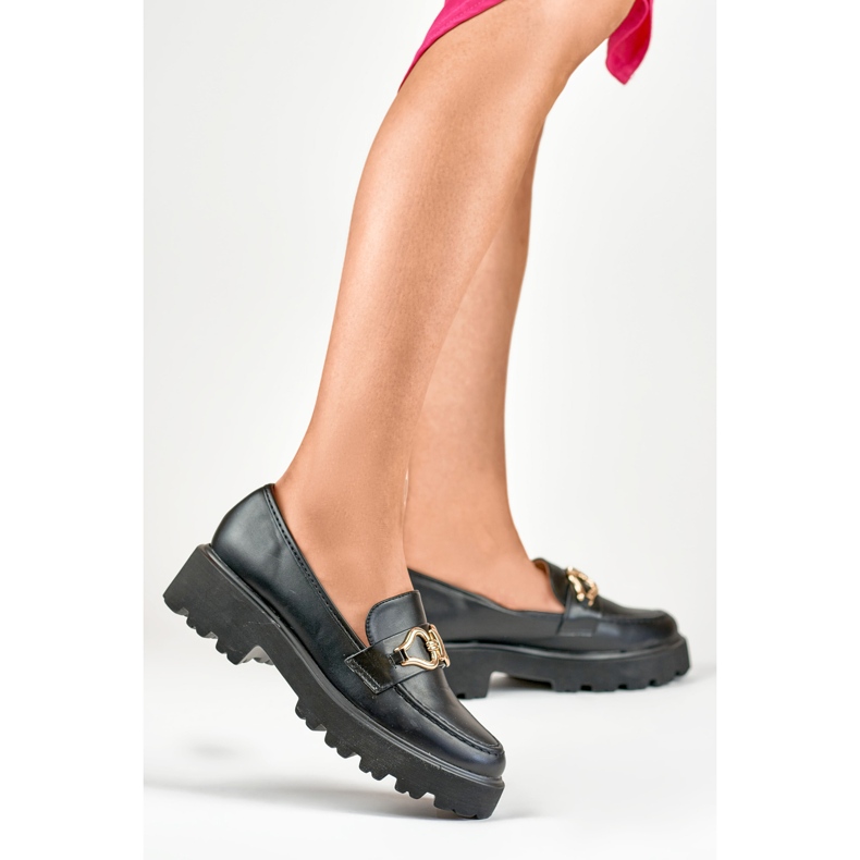 Mocassins pretos de mulher em pele ecológica 1