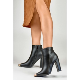 Botas de senhora pretas com tachas decorativas preto 2