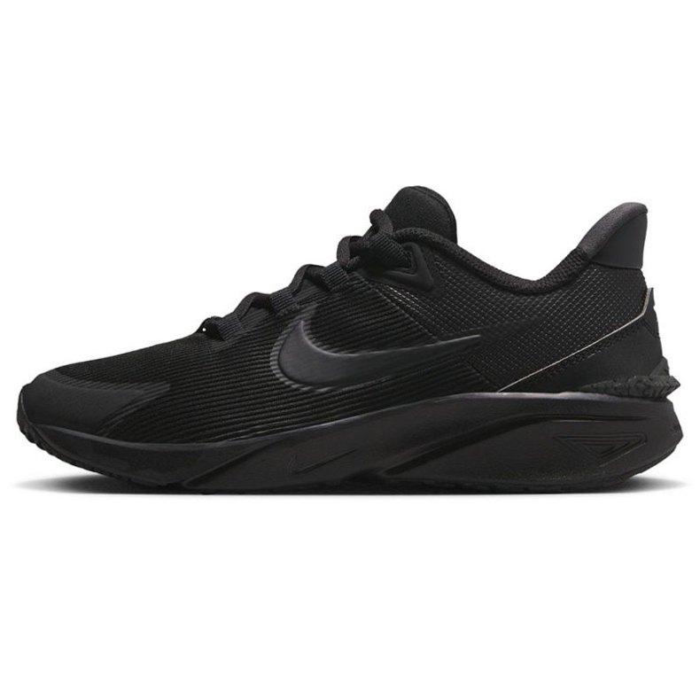 Tênis de corrida Nike Star Runner 4 DX7615 002 preto 1