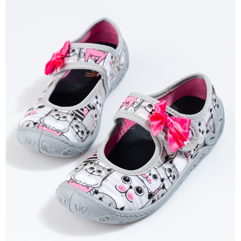 Chinelos cinza para menina com laço Shelovet 1