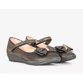 Bailarinas infantis douradas com laço Tienne preto 2