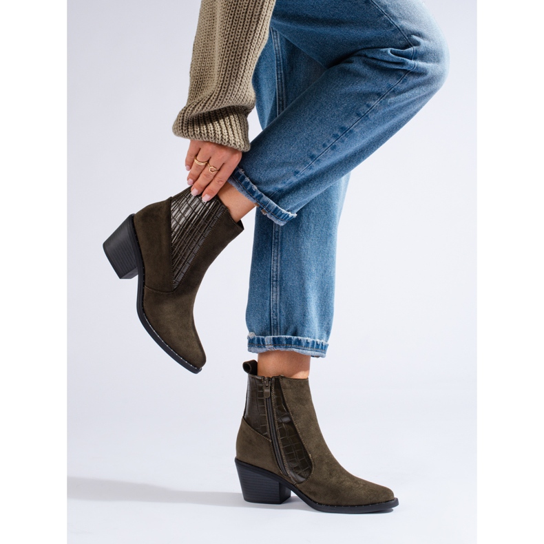 Botas marrons elegantes para mulheres no posto Shelovet marrom 1