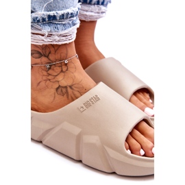 Chinelos femininos leves de espuma Big Star LL274593 bege 2