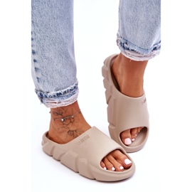 Chinelos femininos leves de espuma Big Star LL274593 bege 1