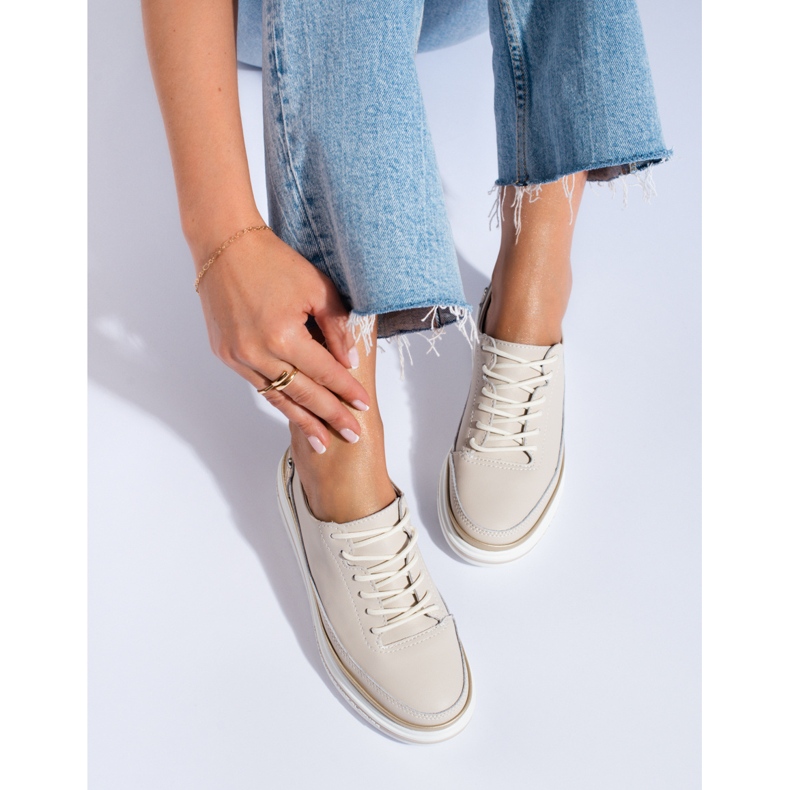 SHELOVET Sapatos femininos de couro bege na plataforma Shlovet 1