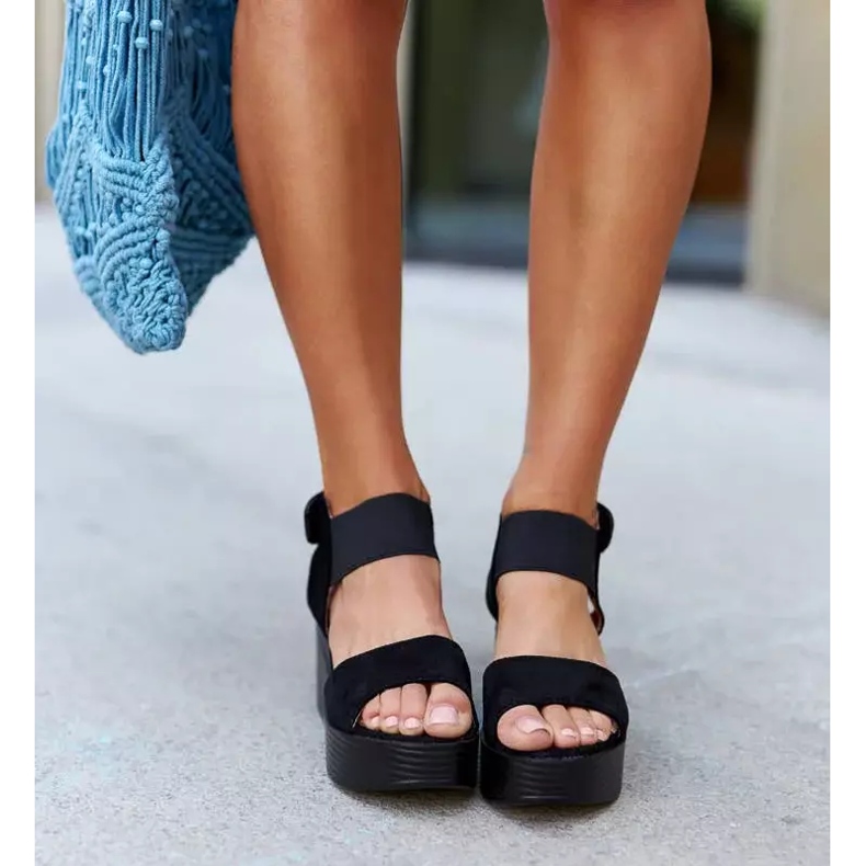 Sandálias de cunha pretas, Romani preto 1