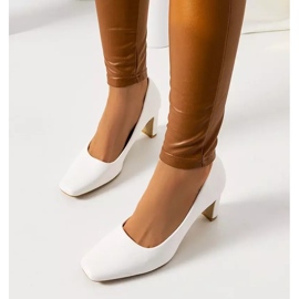 Sapatos Graves de mulher brancos crua 2