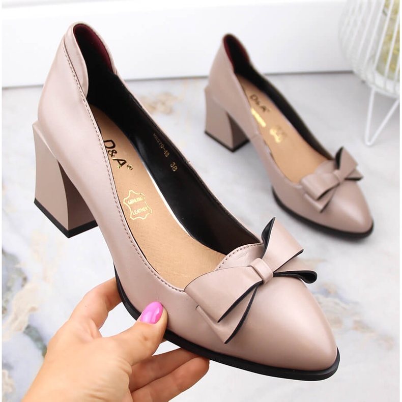 Sapatos femininos de salto alto com laço bege D&amp;A S.Barski Premium Collection MR870-48 1