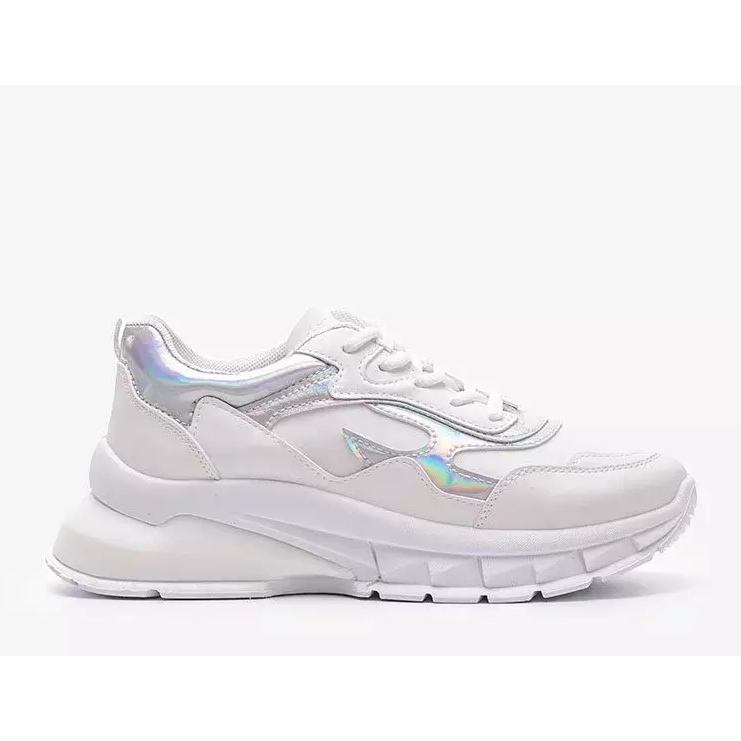 Tênis branco em uma sola grossa Kristen 1