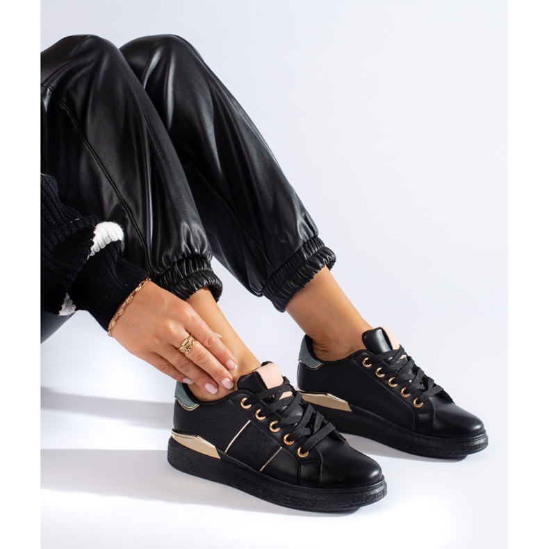 Sapatos esportivos femininos pretos Tênis Shelovet 1