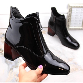 Botas femininas de couro envernizado de salto alto com zíper, pretas Vinceza 58120 preto 1