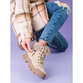 Botas de mulher bege com pelo Shelovet 2