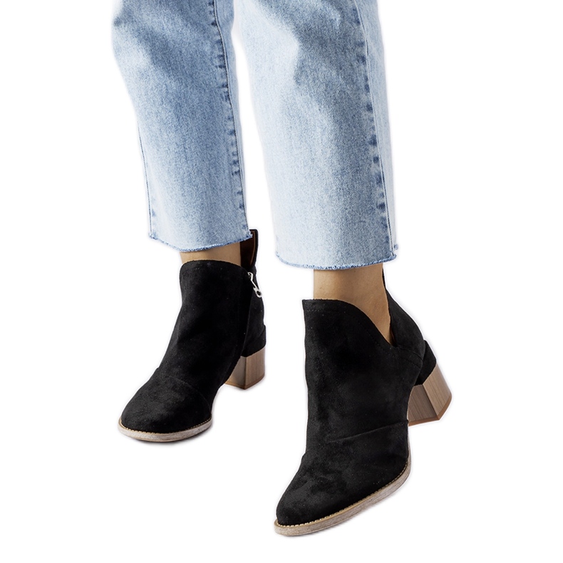 Botins Busson pretos com cano irregular 1