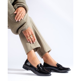 Sapatos femininos Shelovet lacados pretos 1