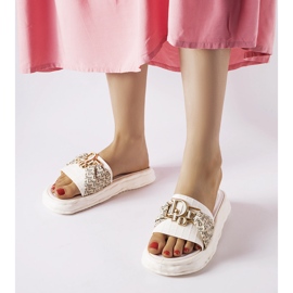 Inna Chinelos decorativos de borracha branca Bérard branco 1