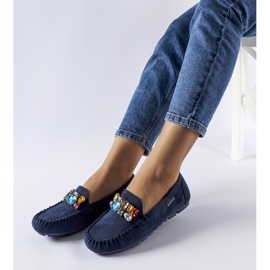 Mocassins azul marinho decorados com bugigangas Fusco 1