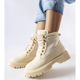 Botas femininas com isolamento bege da Foca 1 Botas femininas com isolamento bege da Foca 1