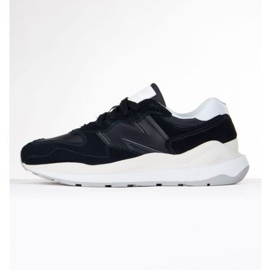 Tênis New Balance M M5740SLB preto 1
