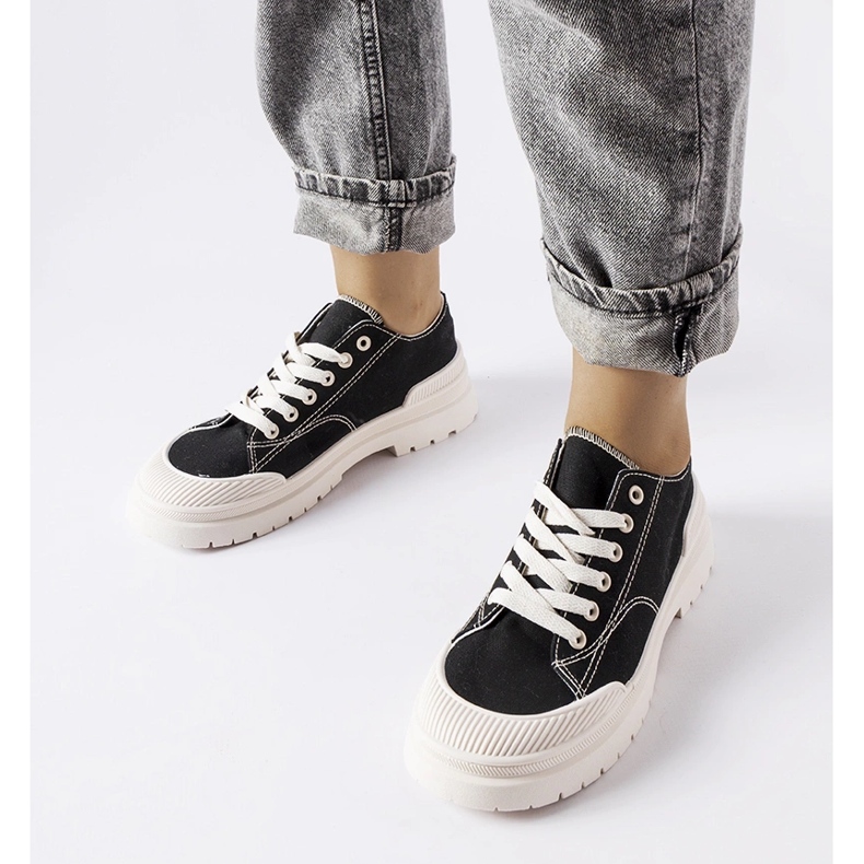 Tênis Nassar de tecido preto 1