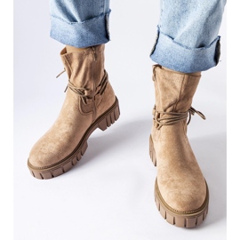 Botins bege com gravata Averardo 1