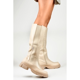 Botas femininas bege com parte superior flexível 1