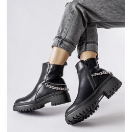 Botins pretos com corrente Muqaddim preto 2