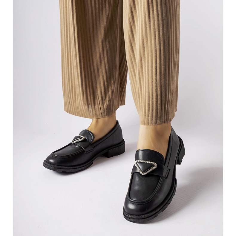 Mocassins pretos decorados com strass Marsilius 1 Mocassins pretos decorados com strass Marsilius 1