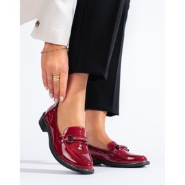 Mocassins femininos cor de vinho Shelovet vermelho 2