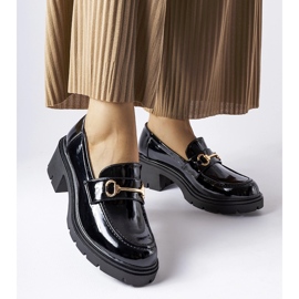 Sapatos pretos de salto alto Fabrizio envernizados 1