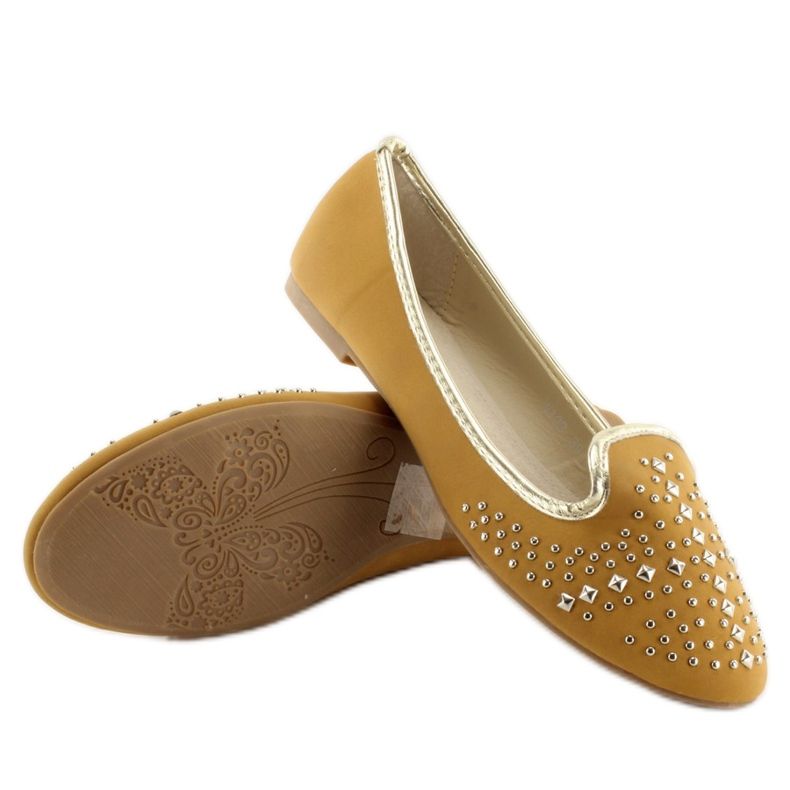 Laufers com tachas W102 camelo castanho 1