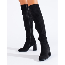 Botas de cano alto Shelovet femininas elegantes feitas de camurça ecológica em preto 1