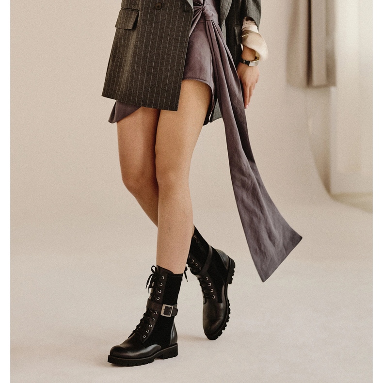 Marco Shoes Botas amarradas com sola clara 2118B preto 1