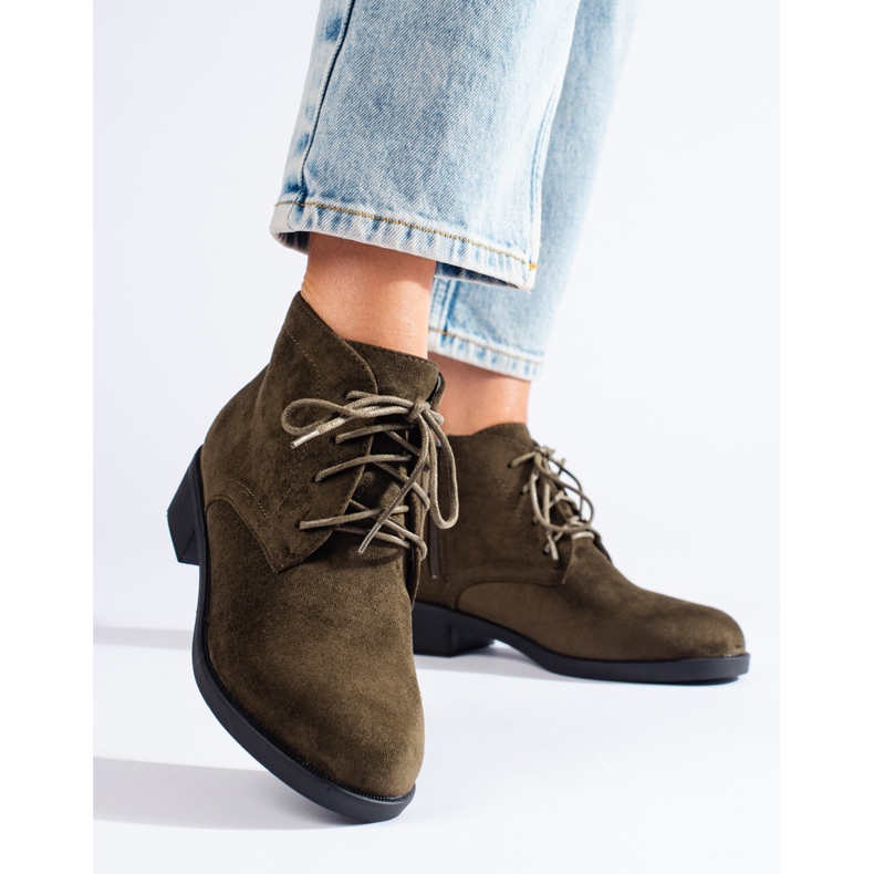 Botins com cadarço em camurça verde Shelovet. 1