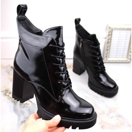 Botins femininos com isolamento de couro envernizado, pretos, S.Barski 1