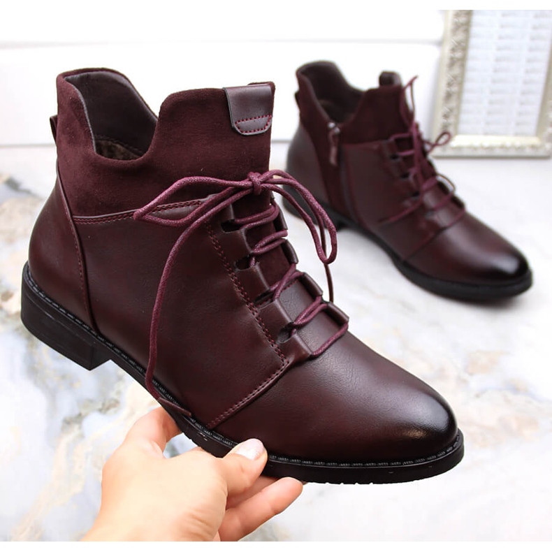 M. DASZYŃSKI Botas femininas de salto baixo, isoladas, bordô M.Daszyński MR2251-6 vermelho 1