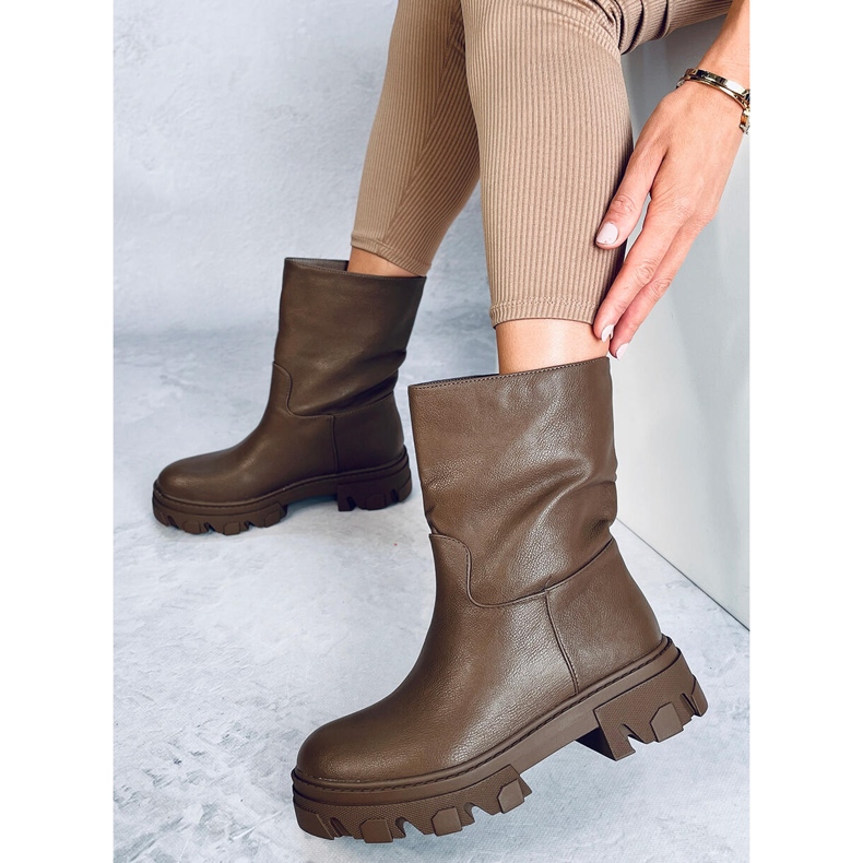 Botas com cano reto Bunton Army Green castanho 1 Botas com cano reto Bunton Army Green castanho 1