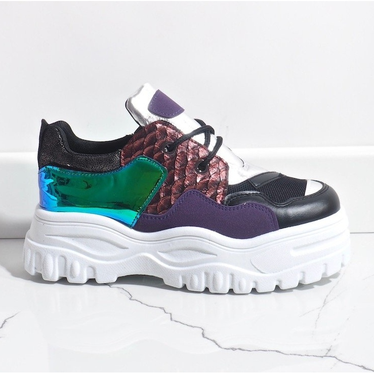 Tênis esportivos pretos da moda R-458 1