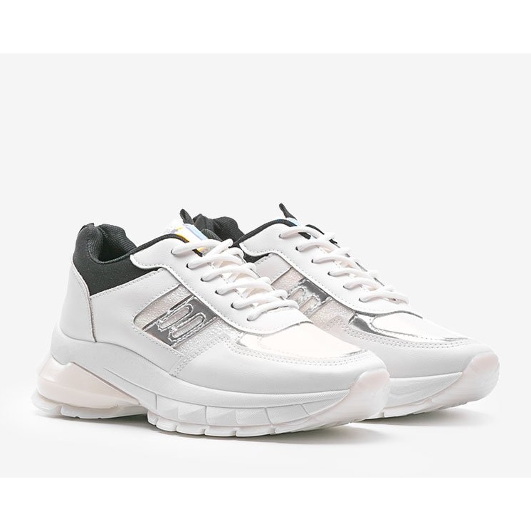 Tênis Dana preto e branco 2