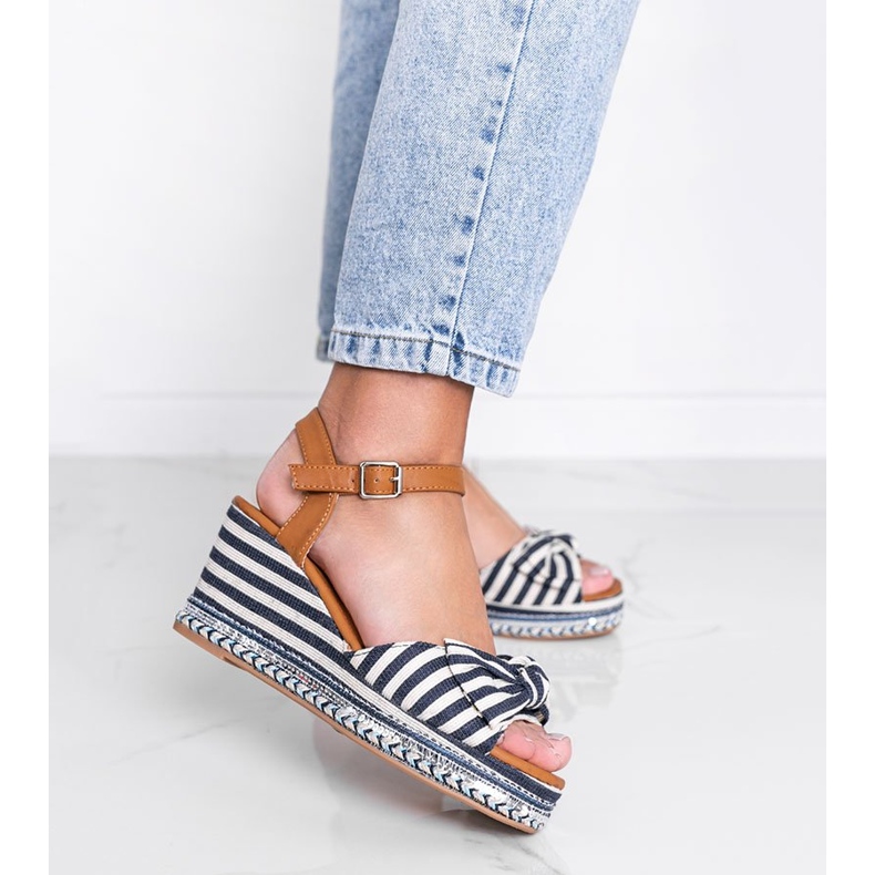 Sandálias Dulce com cunha azul e branca branco 1