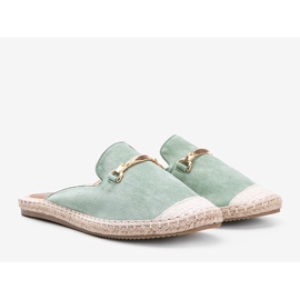 Chinelos femininos verdes com fivela 1