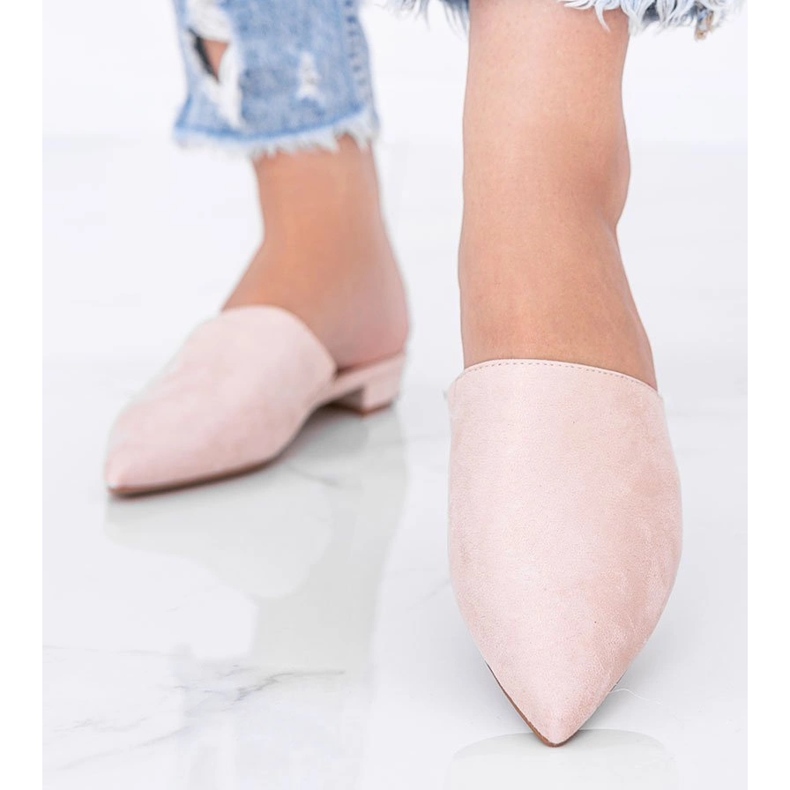 Sandálias bege de salto alto de Santiago 1