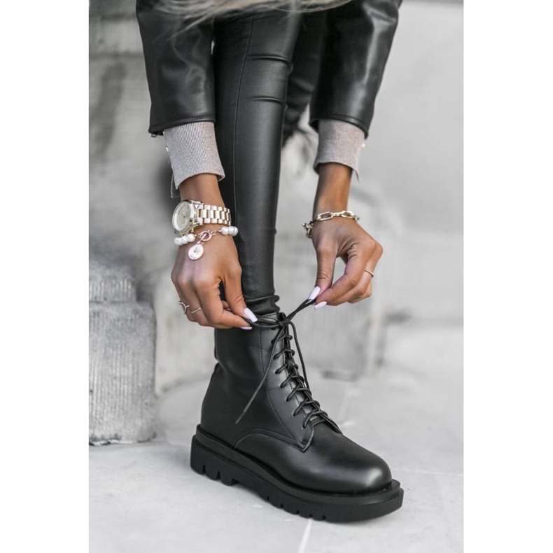 Trabalhadores Black Katana preto 1