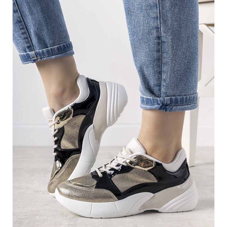 Tênis dourado com sola alta Rude preto 1