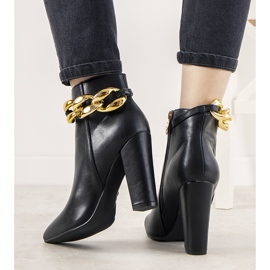 Botas pretas elegantes no poste Abilene preto 1