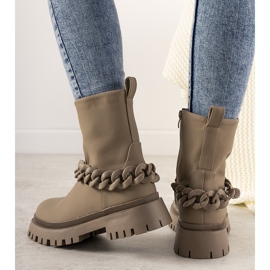 Botas bege com corrente Inspiração 1