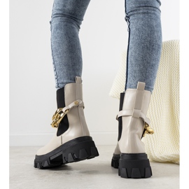 Botas bege com corrente Atenção 1