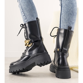 Botins pretos com corrente da Rock It 2 Botins pretos com corrente da Rock It 2