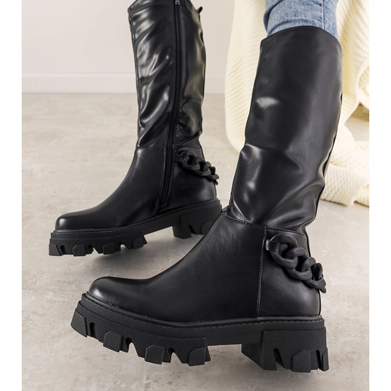 Botas pretas com corrente Conny preto 2