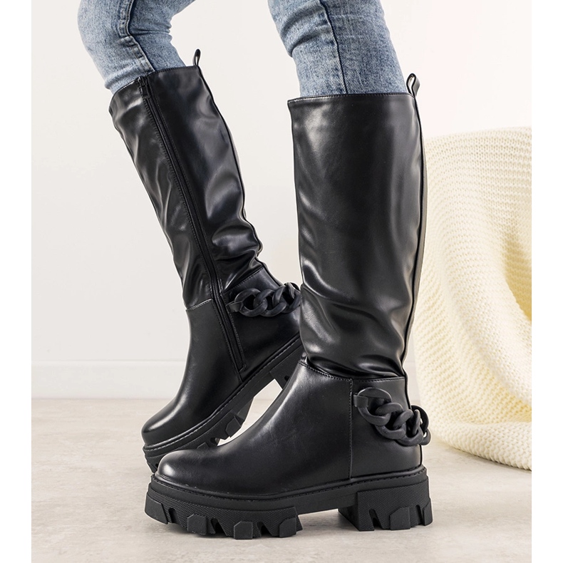 Botas pretas com corrente Conny preto 1